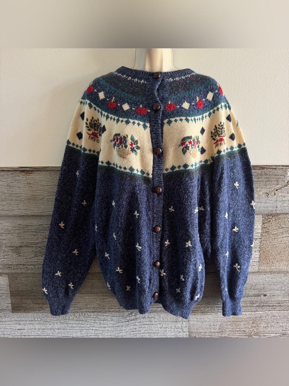 Vintage Northern Reflections XL Wool Blend Embroidered Cardigan Sweater (N1)